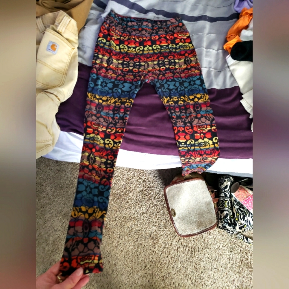 Woman's Luluroe printed leggings one size fits all